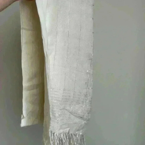 Cejon White Sequins Glittery Soft Rayon Metallic Formal  Scarf - Picture 3 of 8